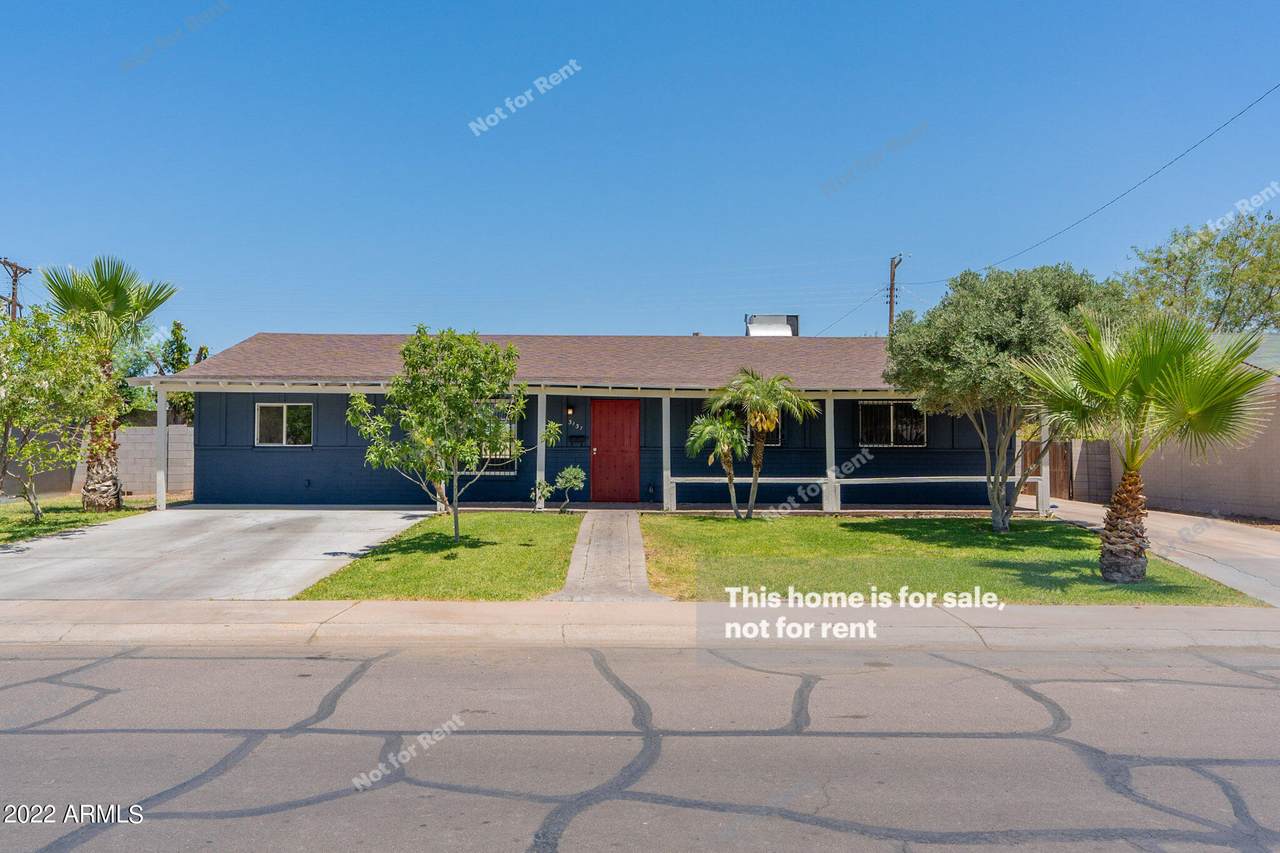 3131 40TH Avenue - Photo 1