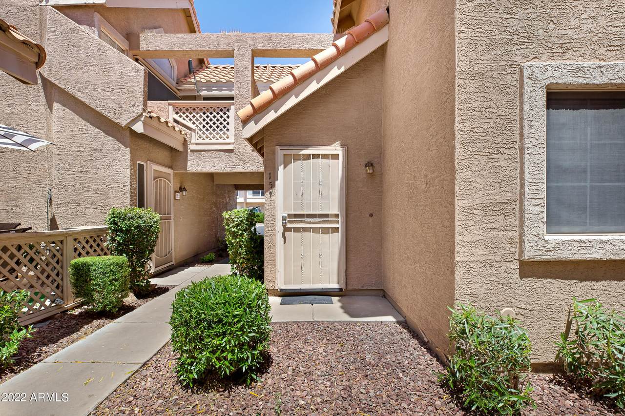 1633 Lakeside Drive - Photo 1