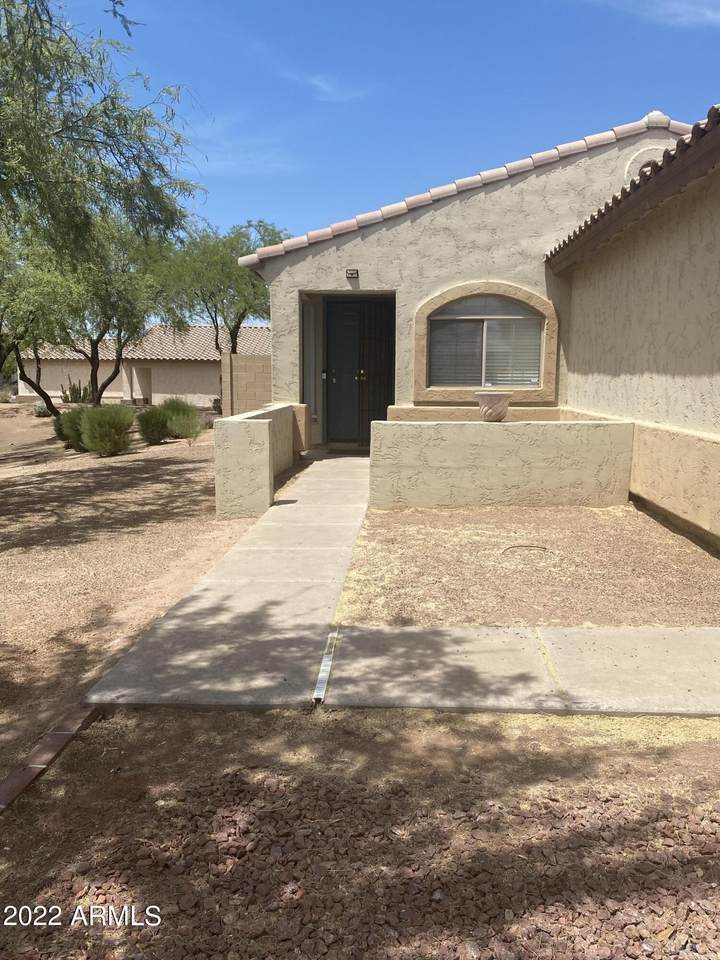 920 Sunland Avenue - Photo 1