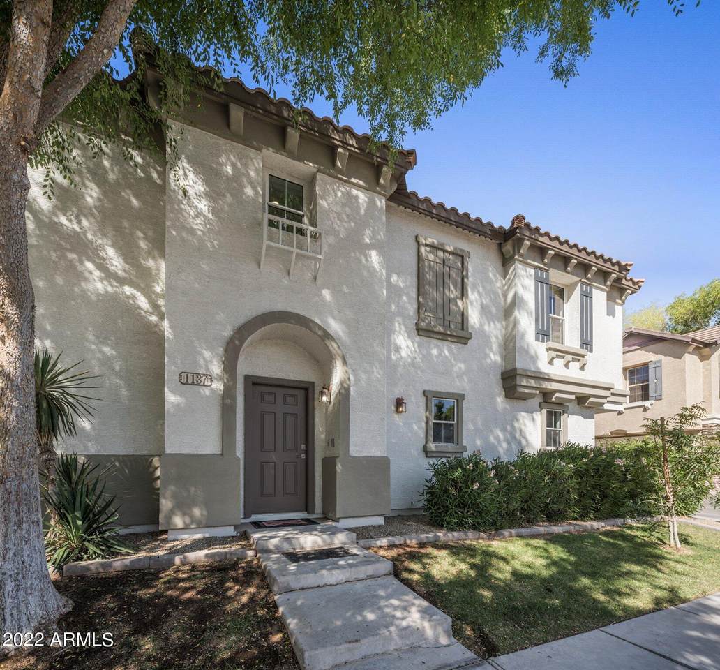 9233 Neville Avenue - Photo 1