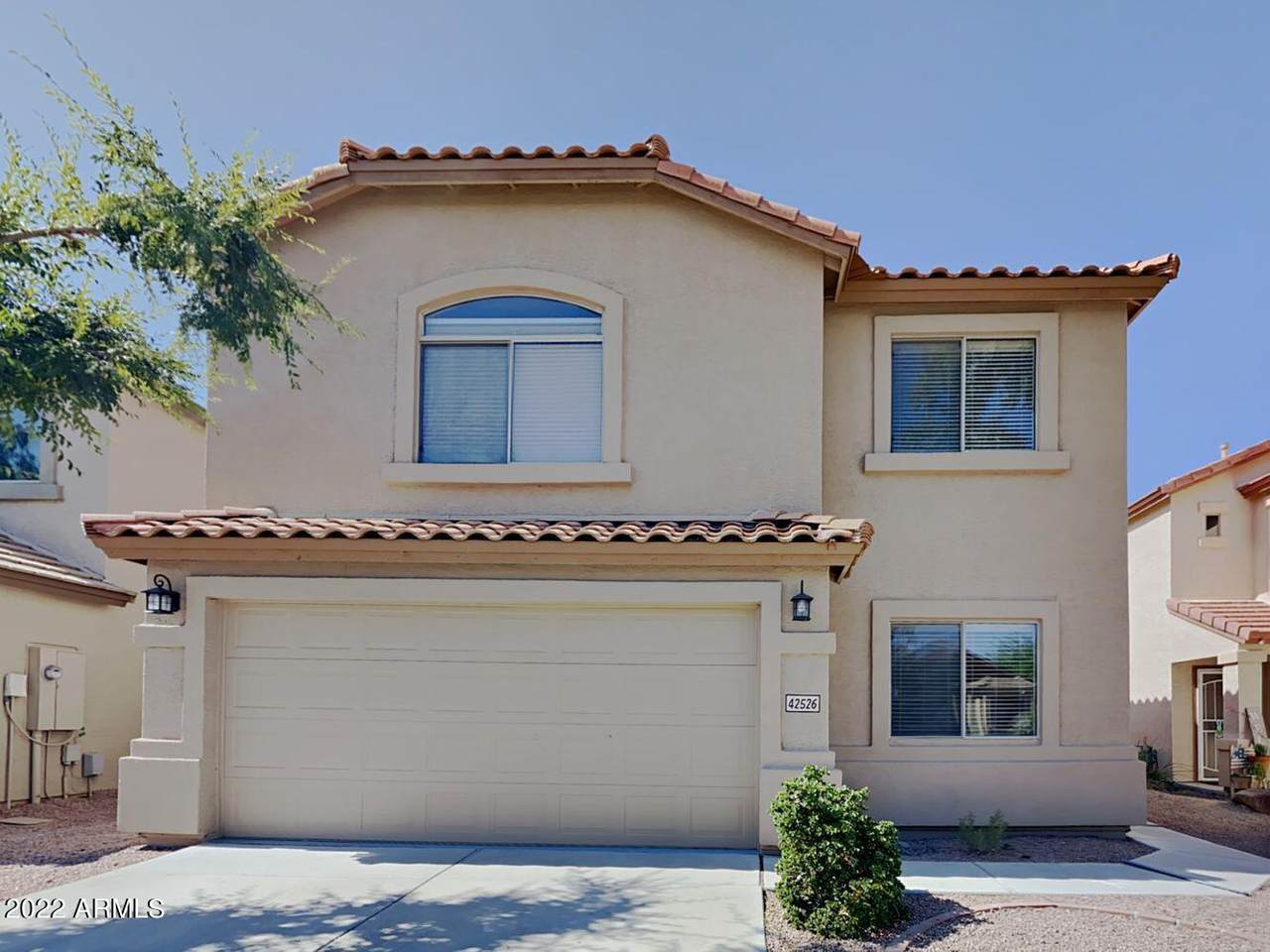 42526 Hillman Drive - Photo 1