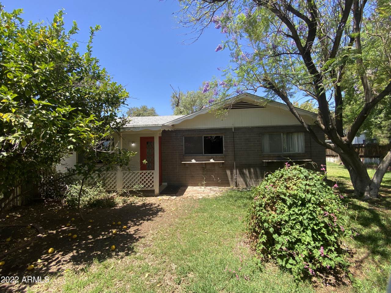 8712 37TH Avenue - Photo 1