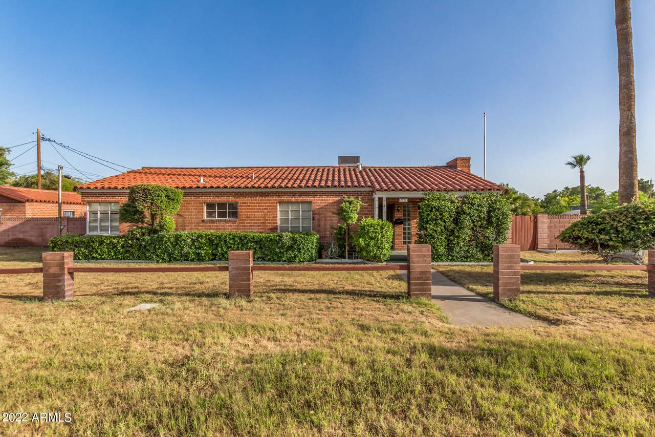 2727 Osborn Road - Photo 1