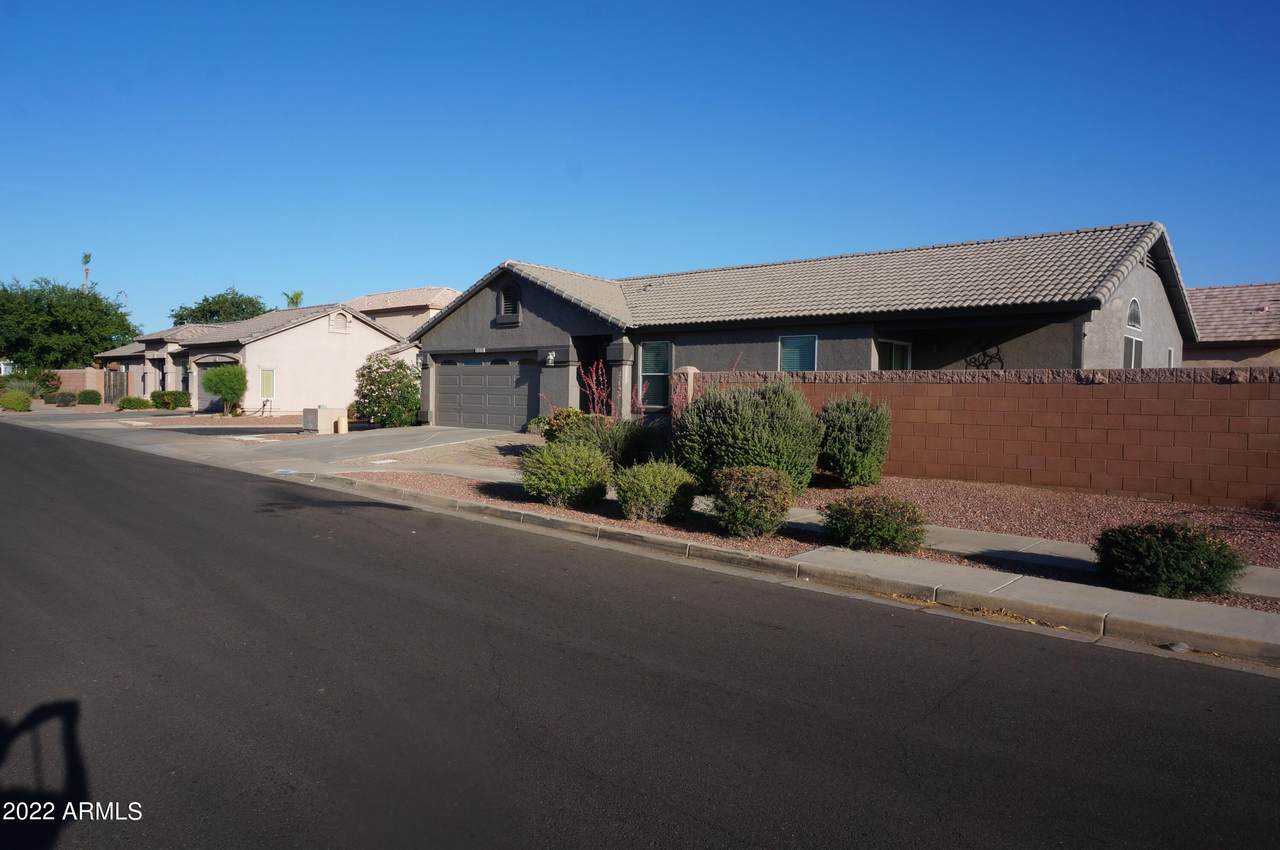 2133 Danbury Road - Photo 1