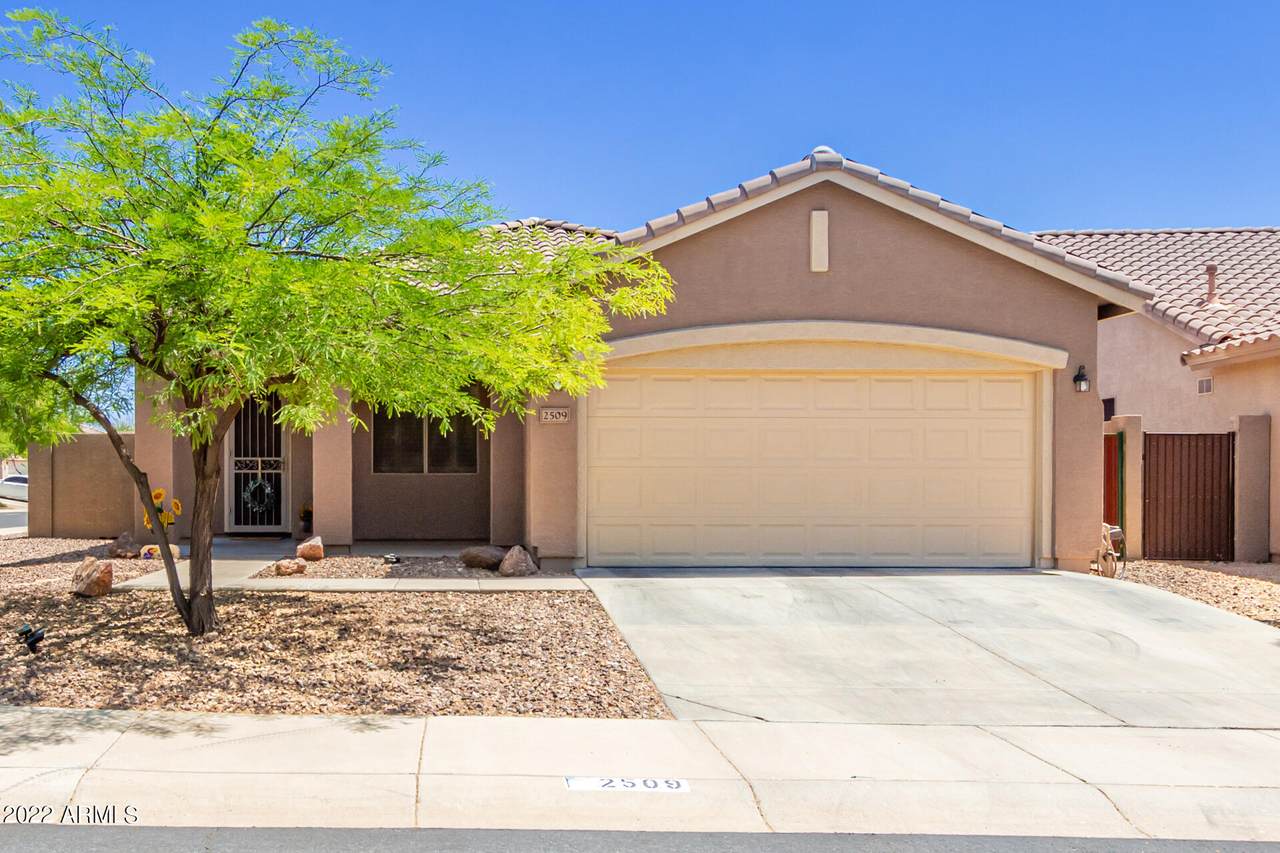 2509 Warren Drive - Photo 1