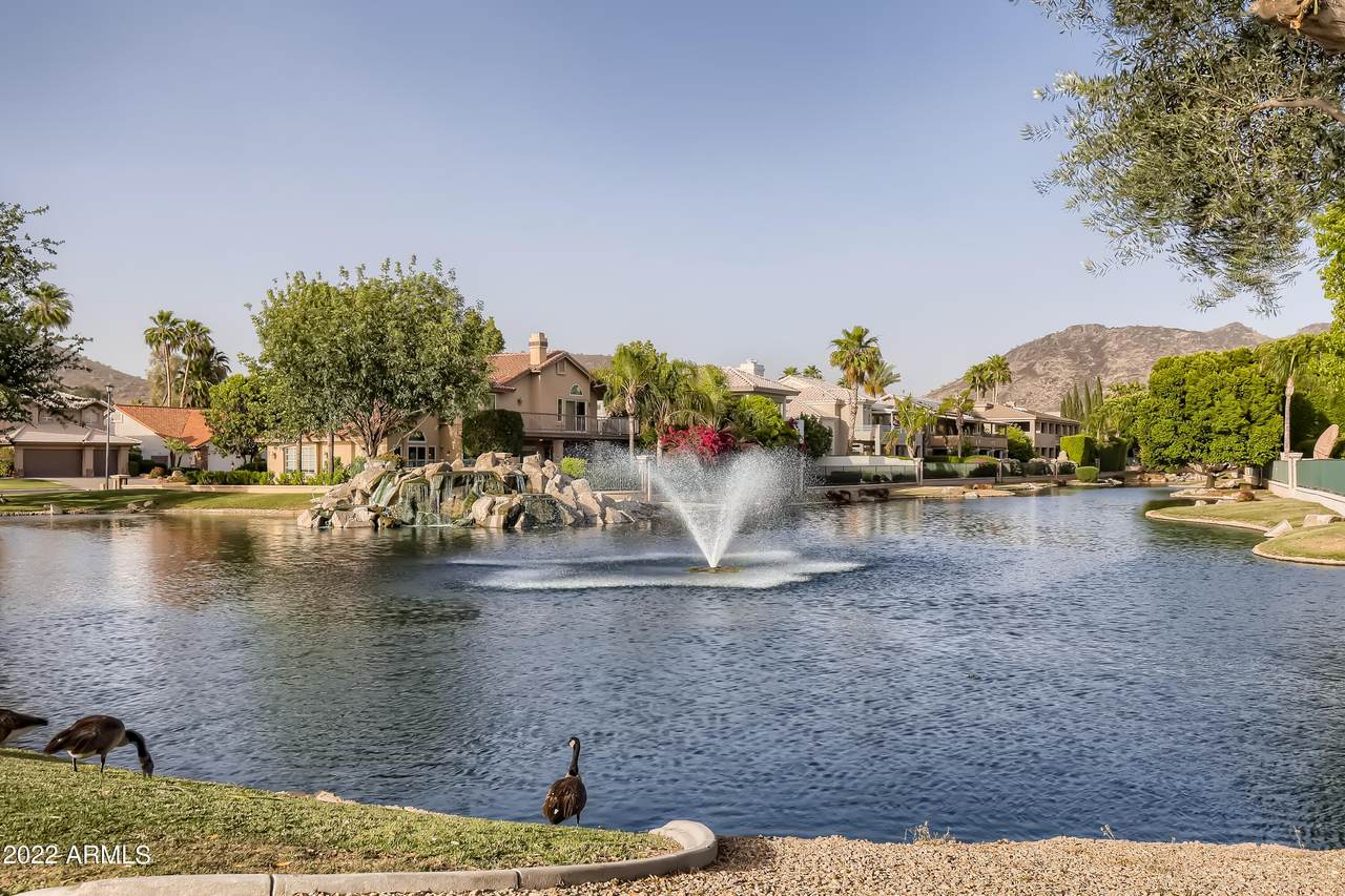 5825 Del Lago Circle - Photo 1
