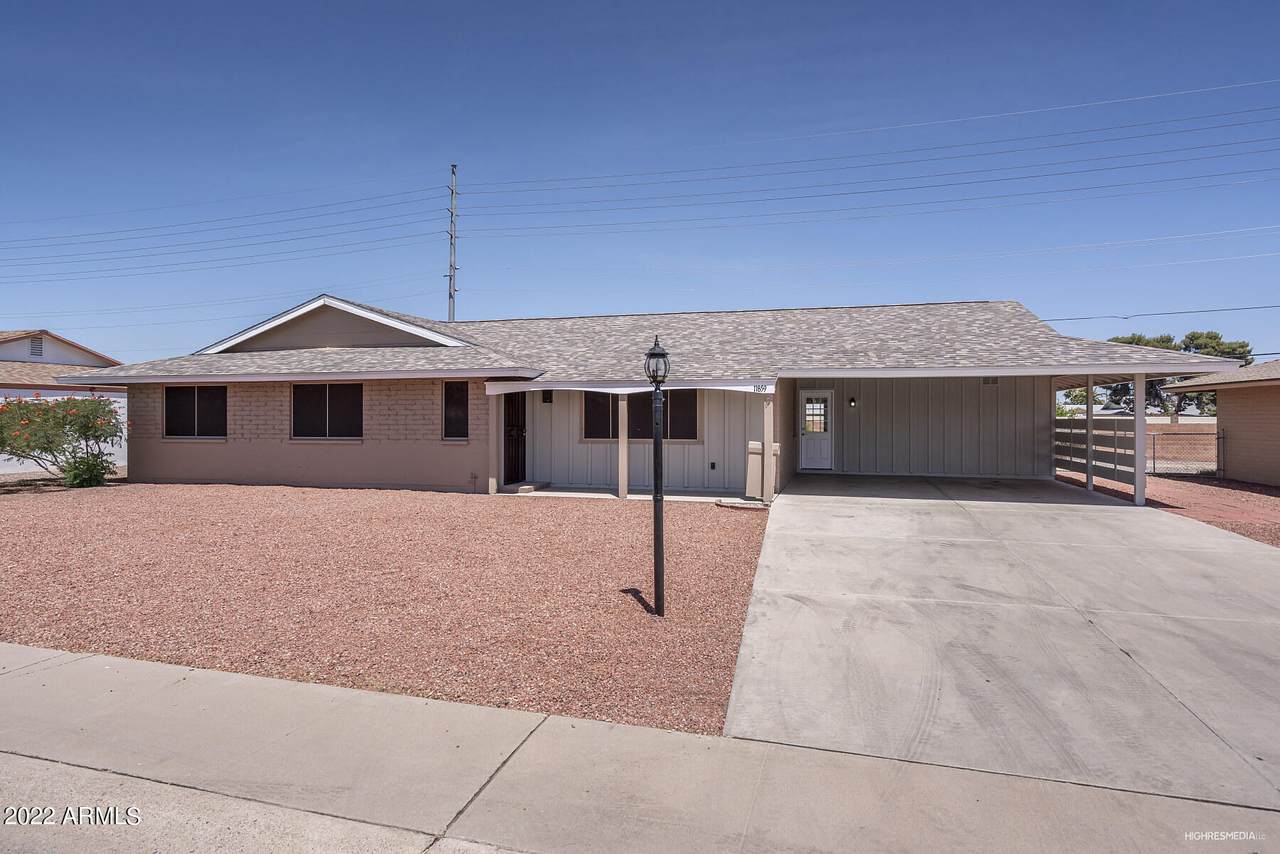 11859 Mission Drive - Photo 1