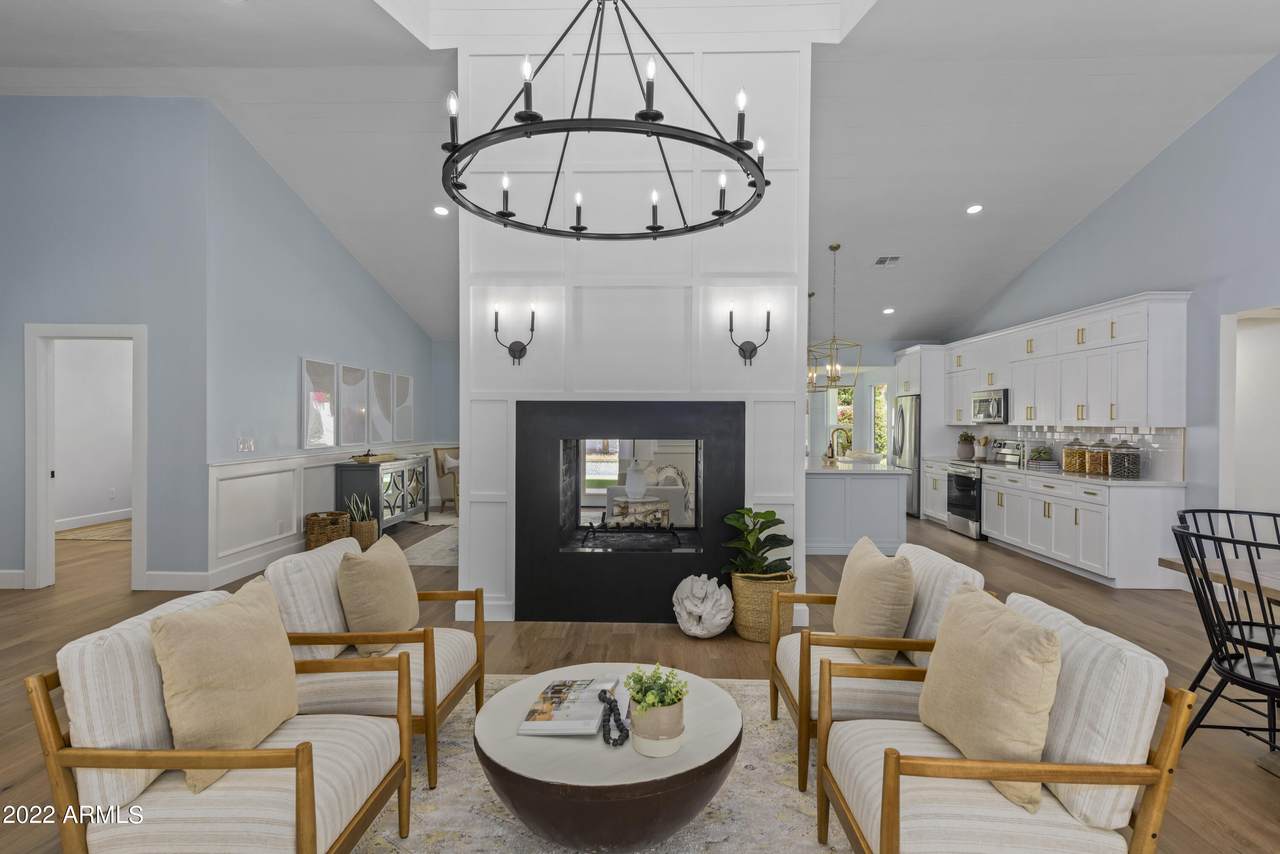 10596 Caron Street - Photo 1