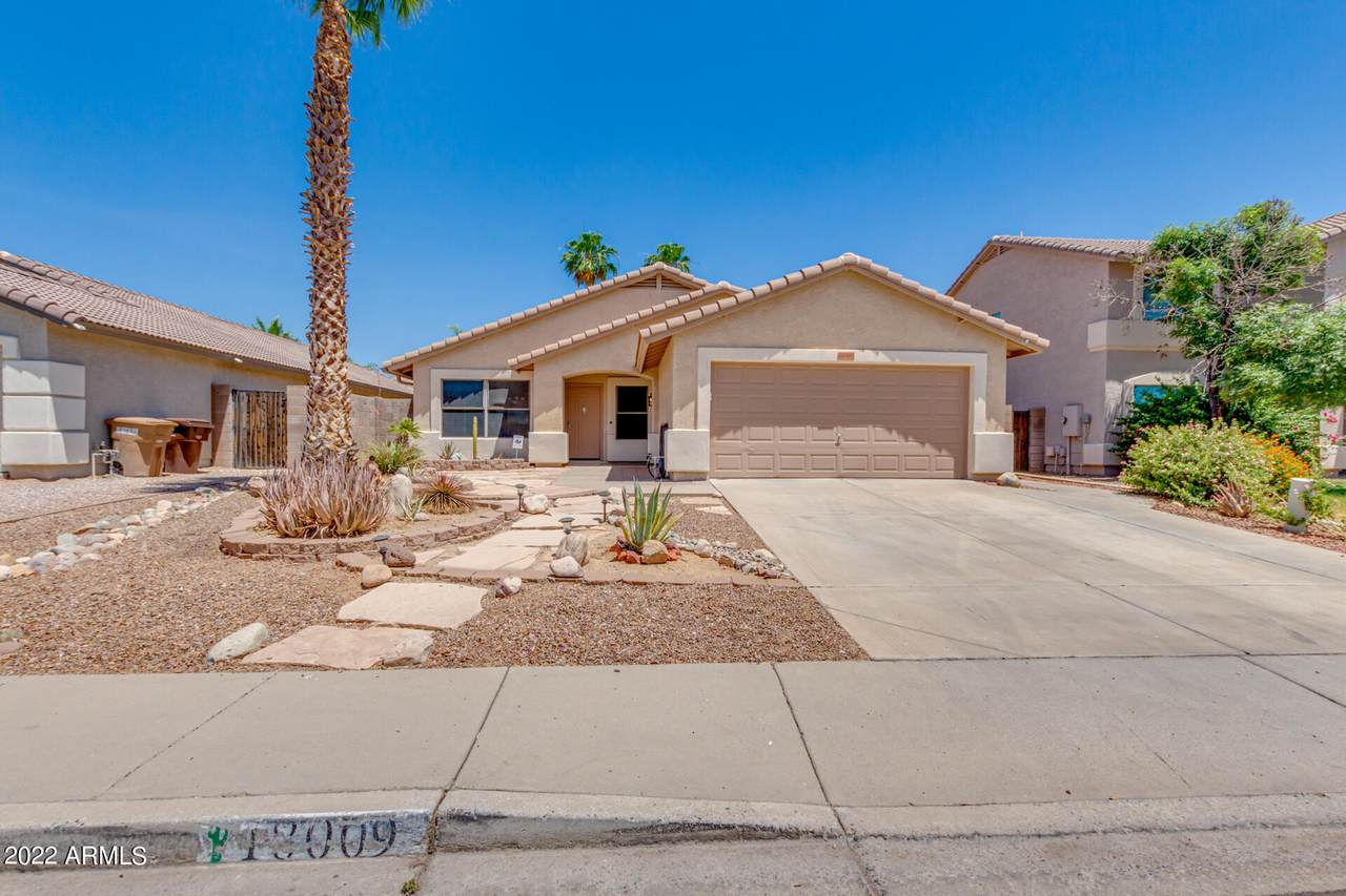 18009 89TH Lane - Photo 1