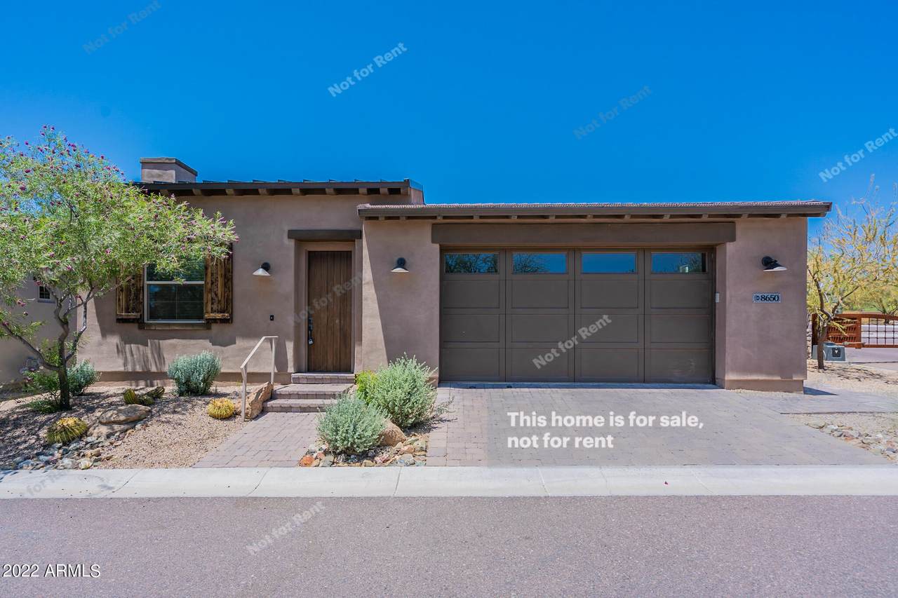 8650 Eastwood Circle - Photo 1