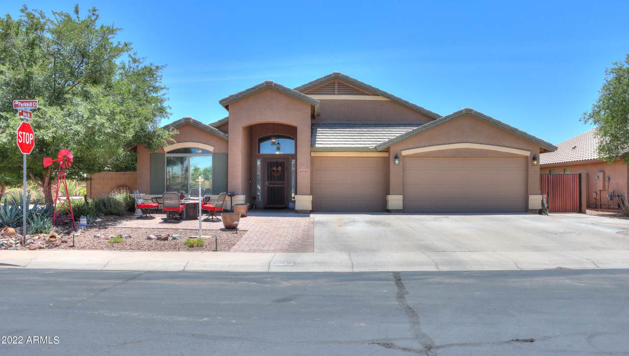 41741 Parkhill Court - Photo 1