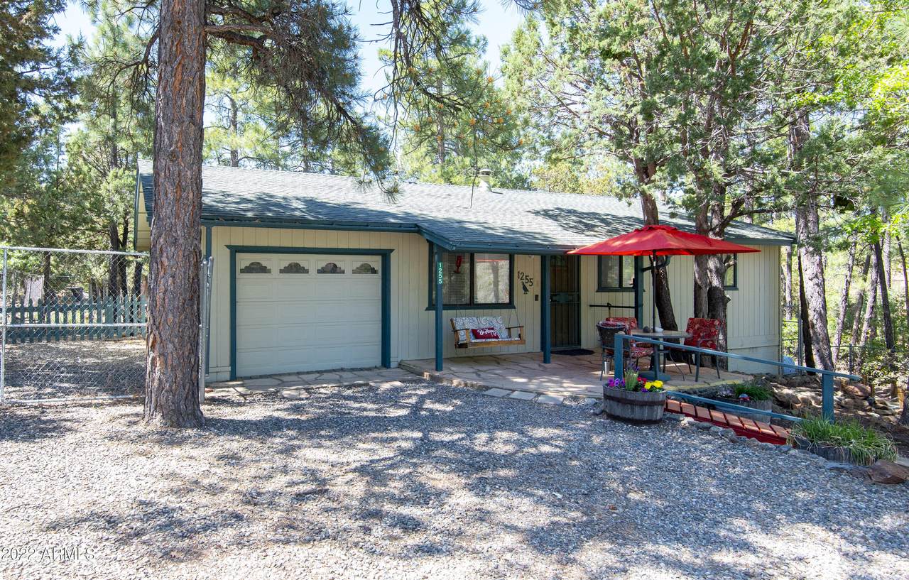 1255 Quail Drive - Photo 1