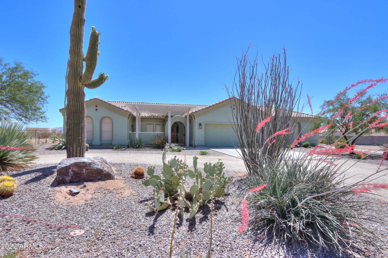 9821 Desert Willow Drive - Photo 1