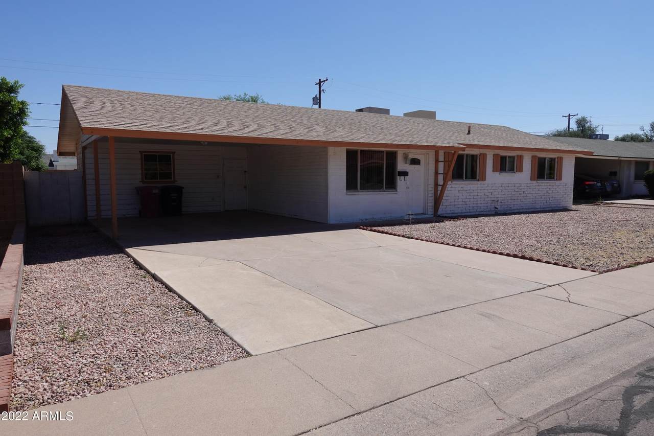 6719 Wilshire Drive - Photo 1