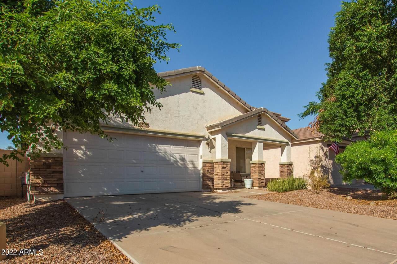 45298 Sage Brush Drive - Photo 1