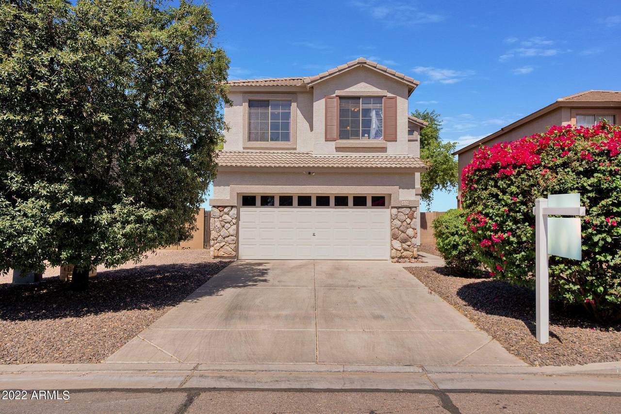 40204 Calabria Street - Photo 1