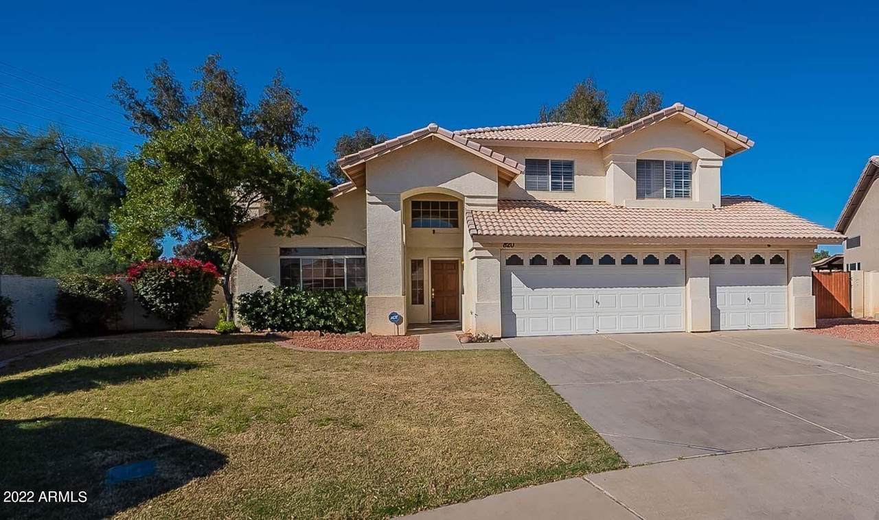 820 Swallow Lane - Photo 1