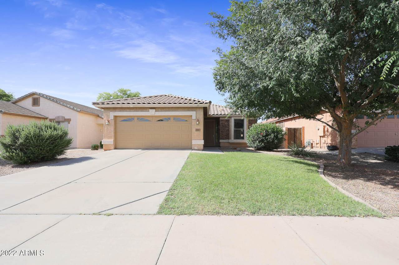 886 Sherri Drive - Photo 1