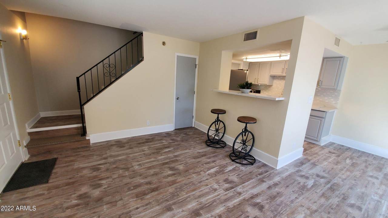 8859 12 Place - Photo 1