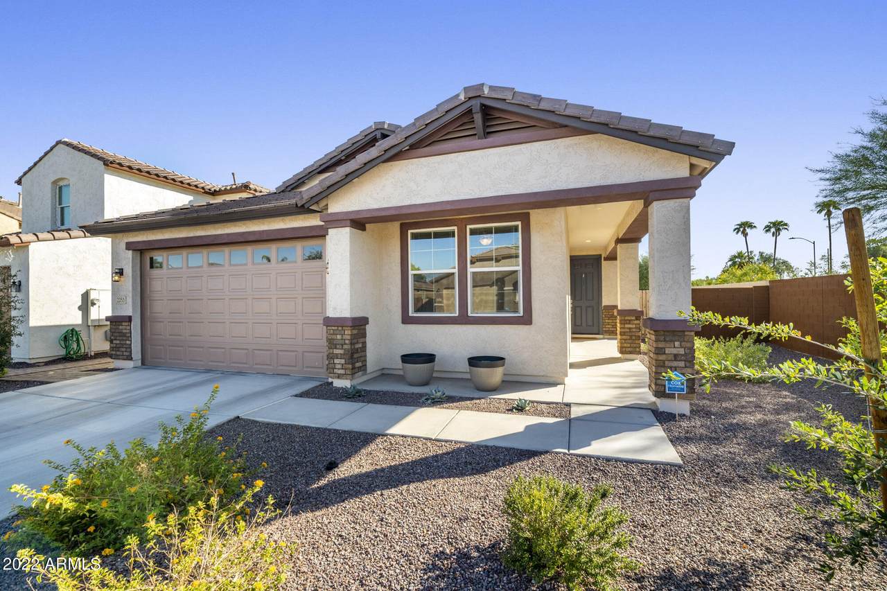 2253 Betty Elyse Lane - Photo 1