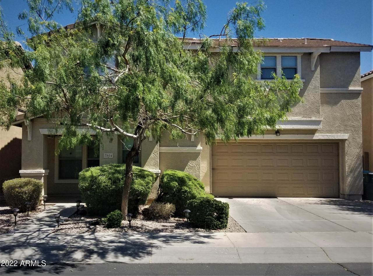 7954 Lynwood Street - Photo 1