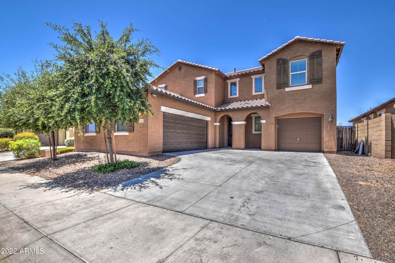 1658 214TH Lane - Photo 1