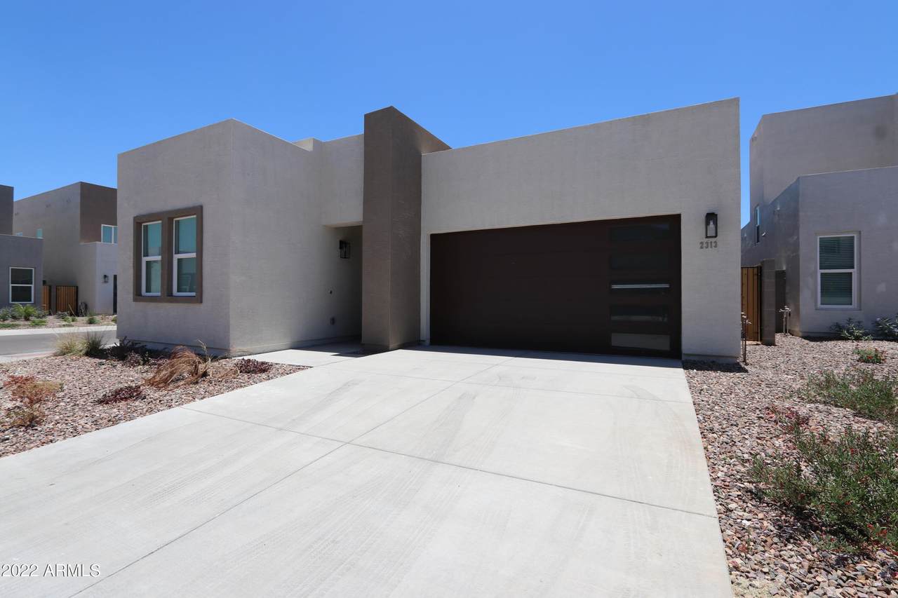 2313 Pollack Street - Photo 1