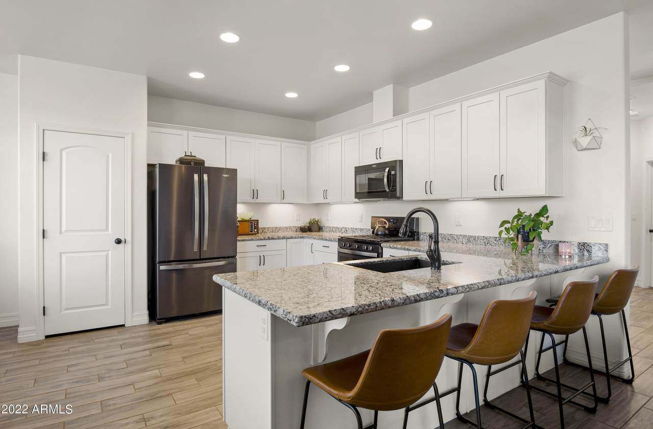 4611 Centaurus Road - Photo 1