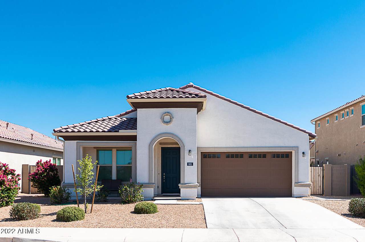 985 Holland Park Drive - Photo 1