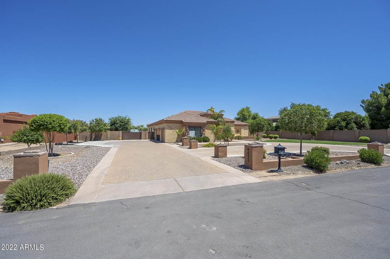 3894 Stacey Road - Photo 1