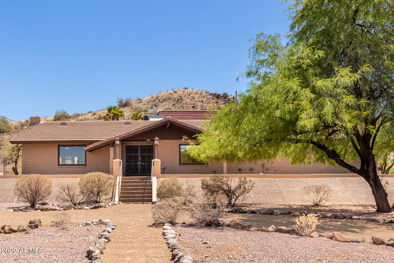 4101 Fawn Drive - Photo 1
