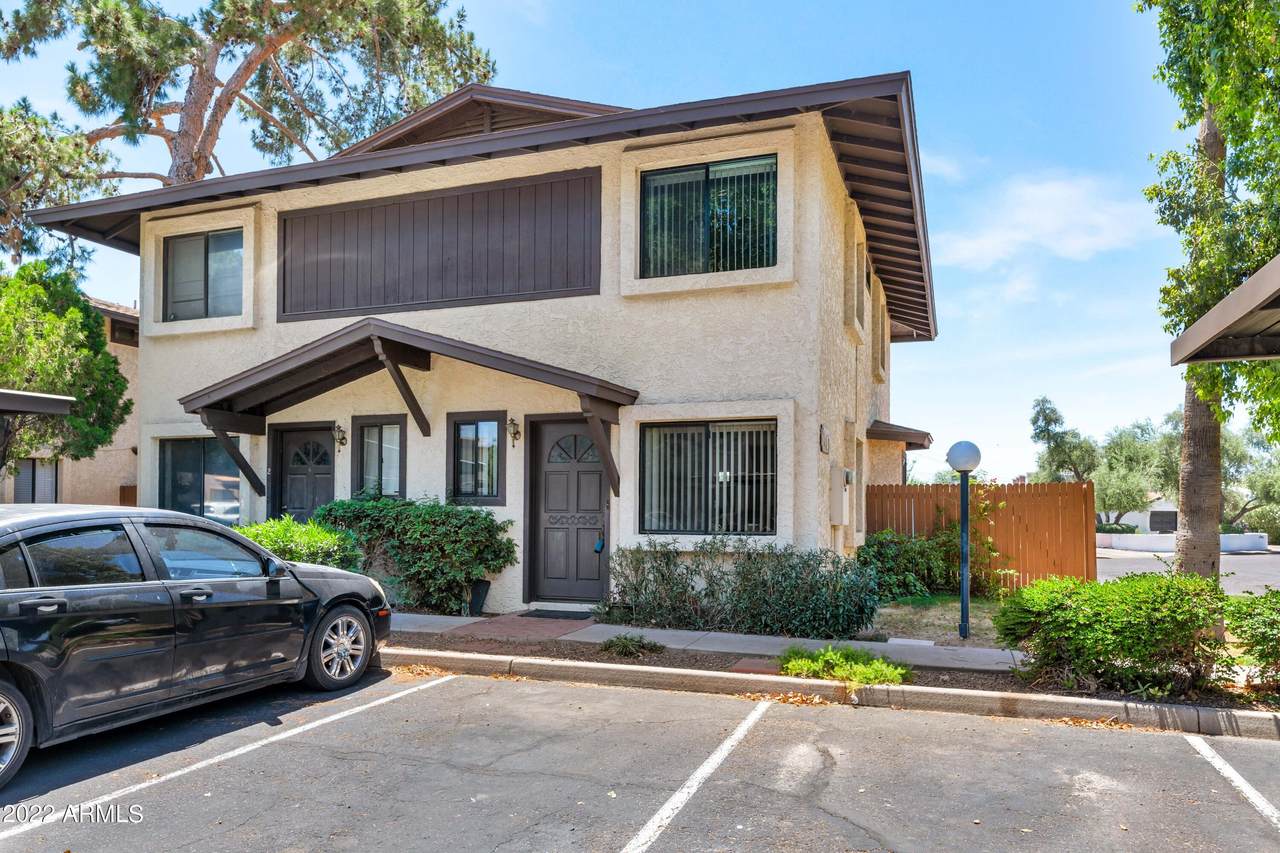 2201 Pinchot Avenue - Photo 1