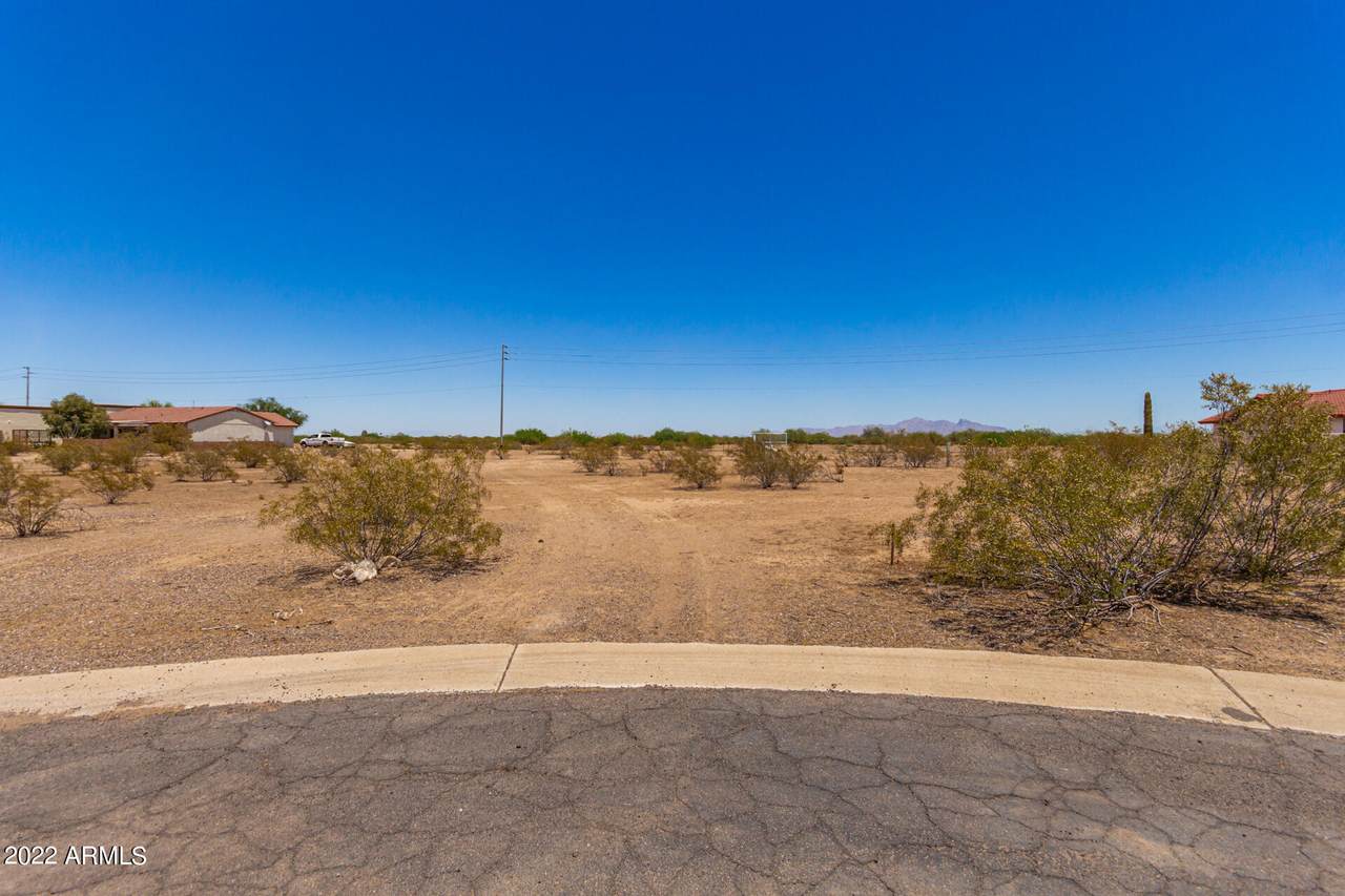 15645 Cherry Hills Drive - Photo 1