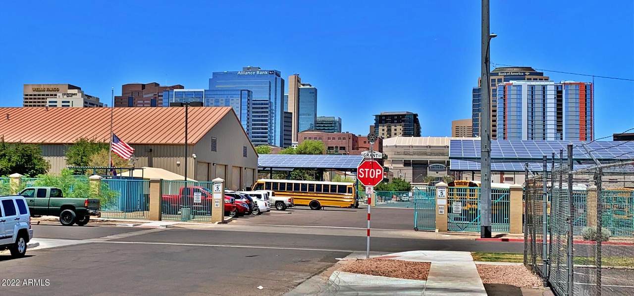 737 2nd Street - Photo 1