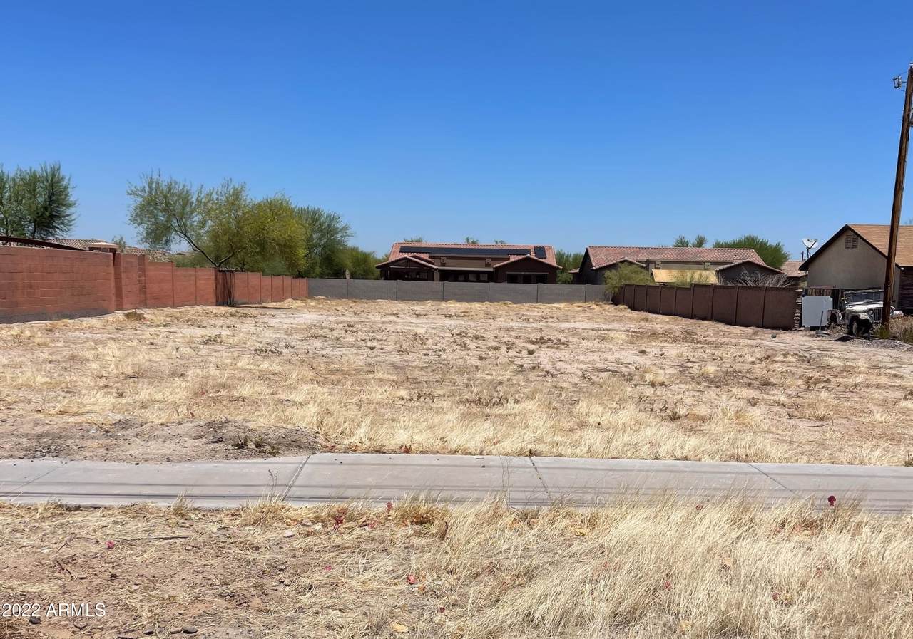 1528 Dobbins Road - Photo 1
