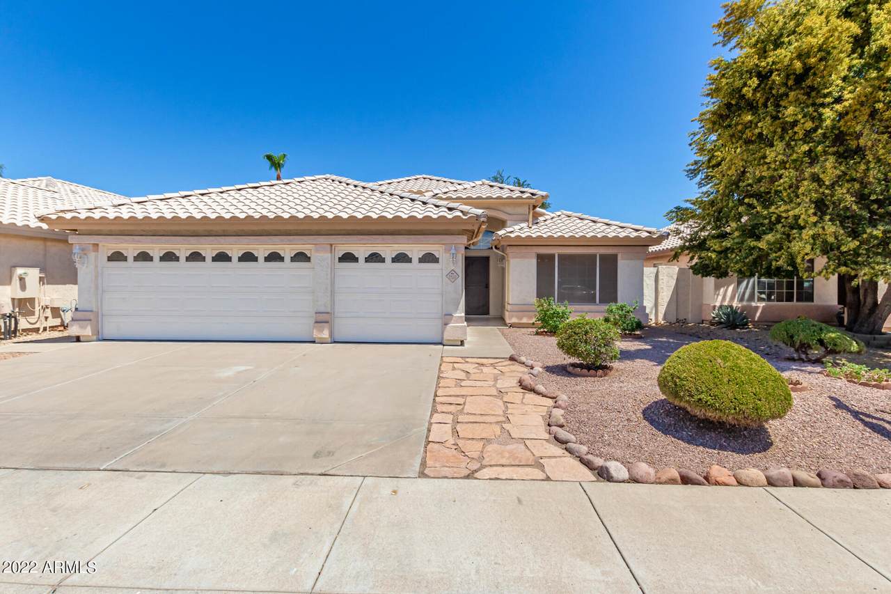 3410 Kerry Lane - Photo 1