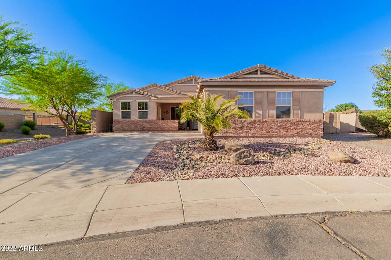 42398 Almira Drive - Photo 1