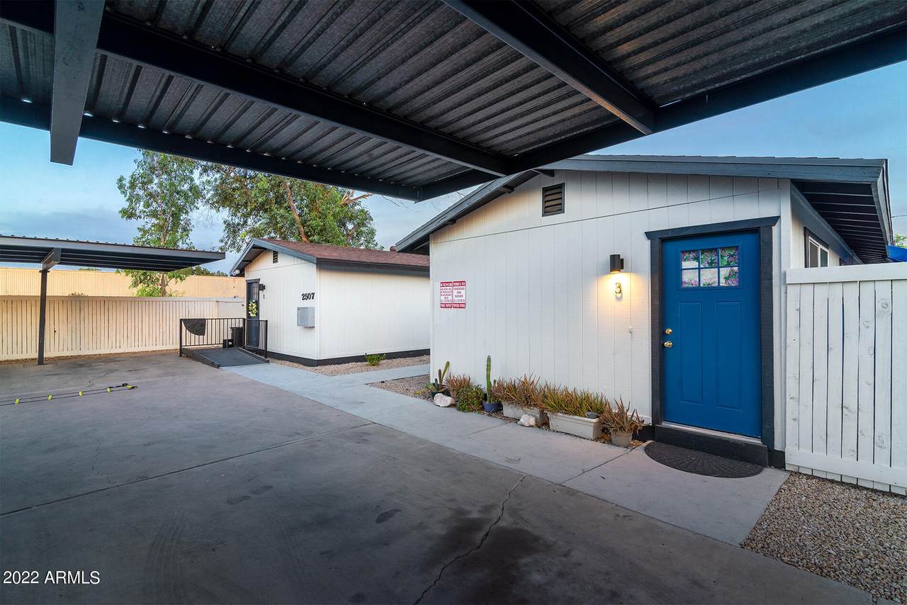 2511 Hayward Avenue - Photo 1