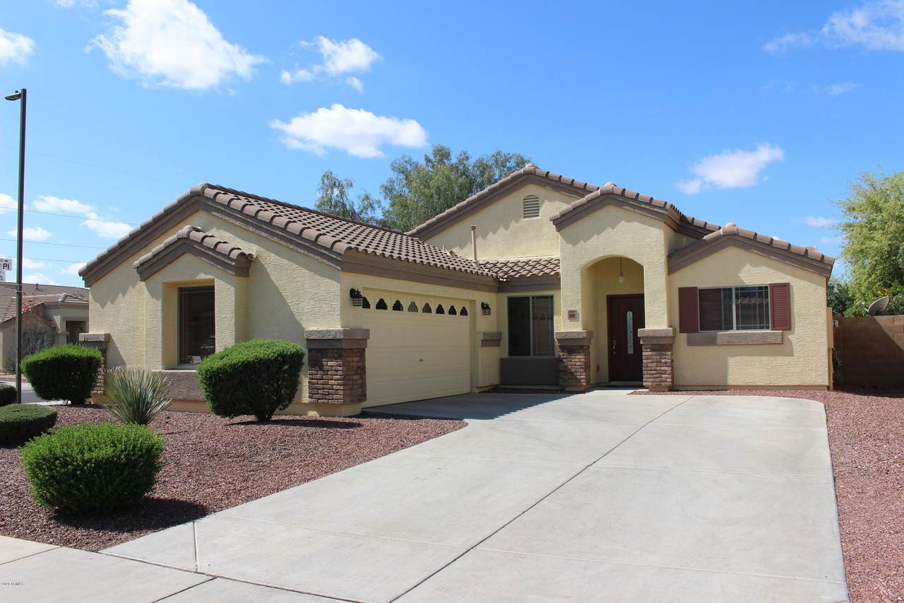 2609 Robb Lane - Photo 1