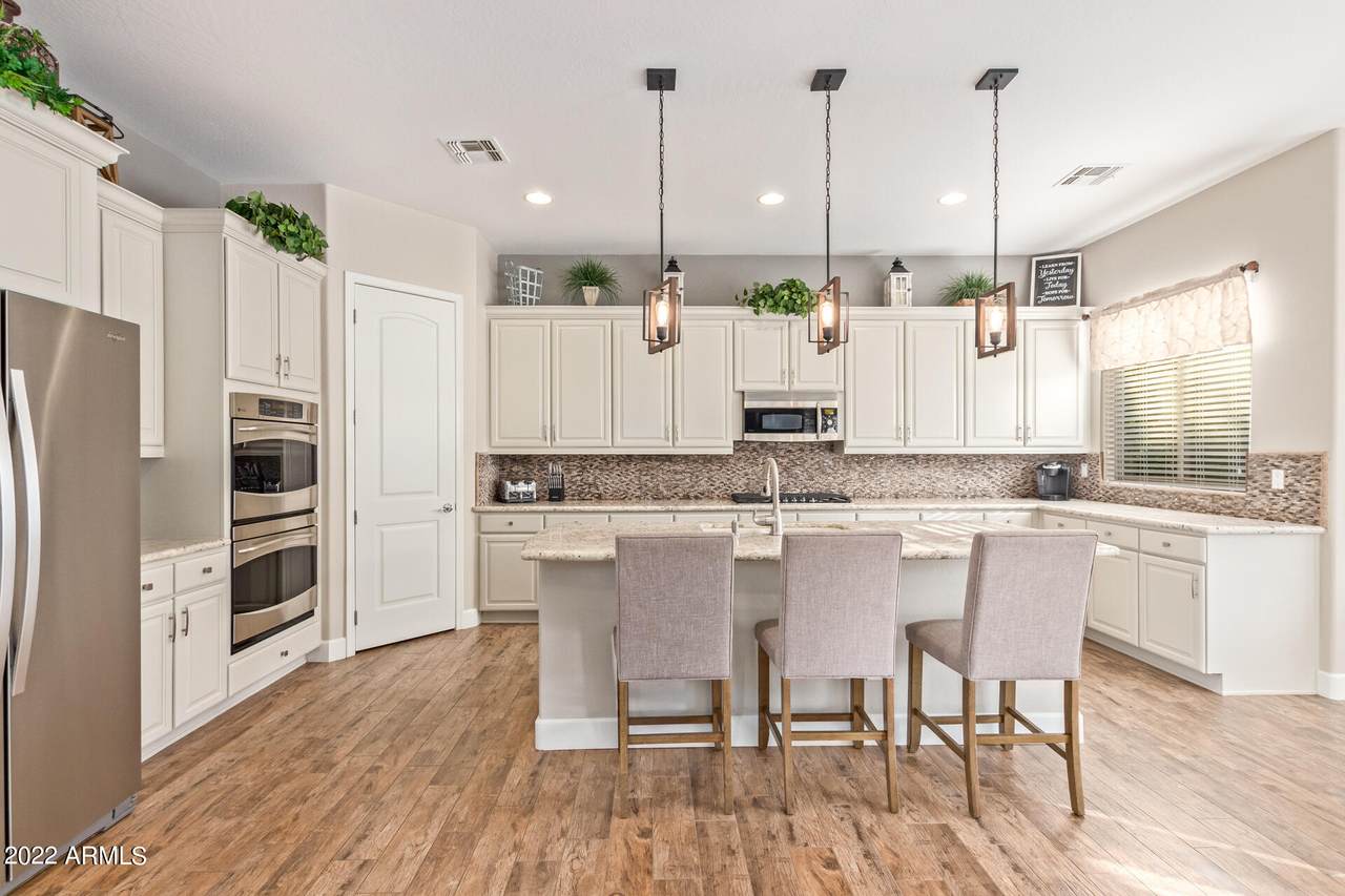 22414 36TH Way - Photo 1