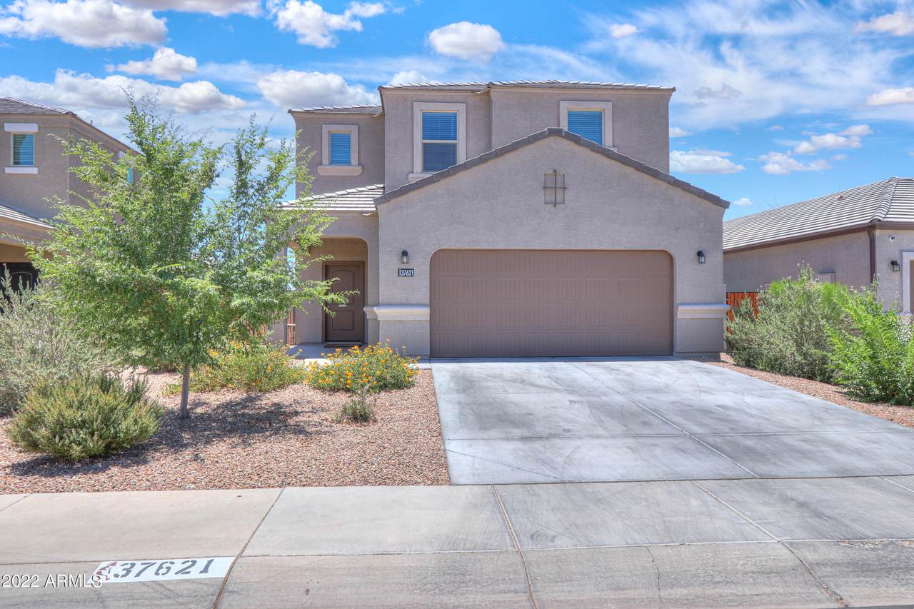 37621 Capri Avenue - Photo 1