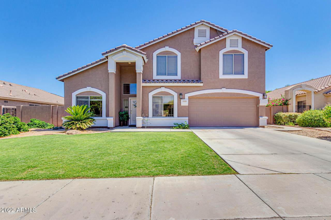 7439 Crystal Road - Photo 1