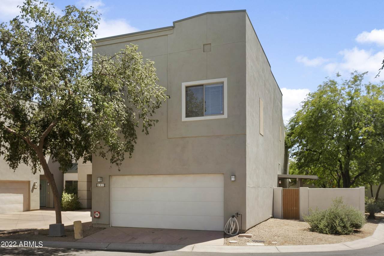 5400 Hardy Drive - Photo 1