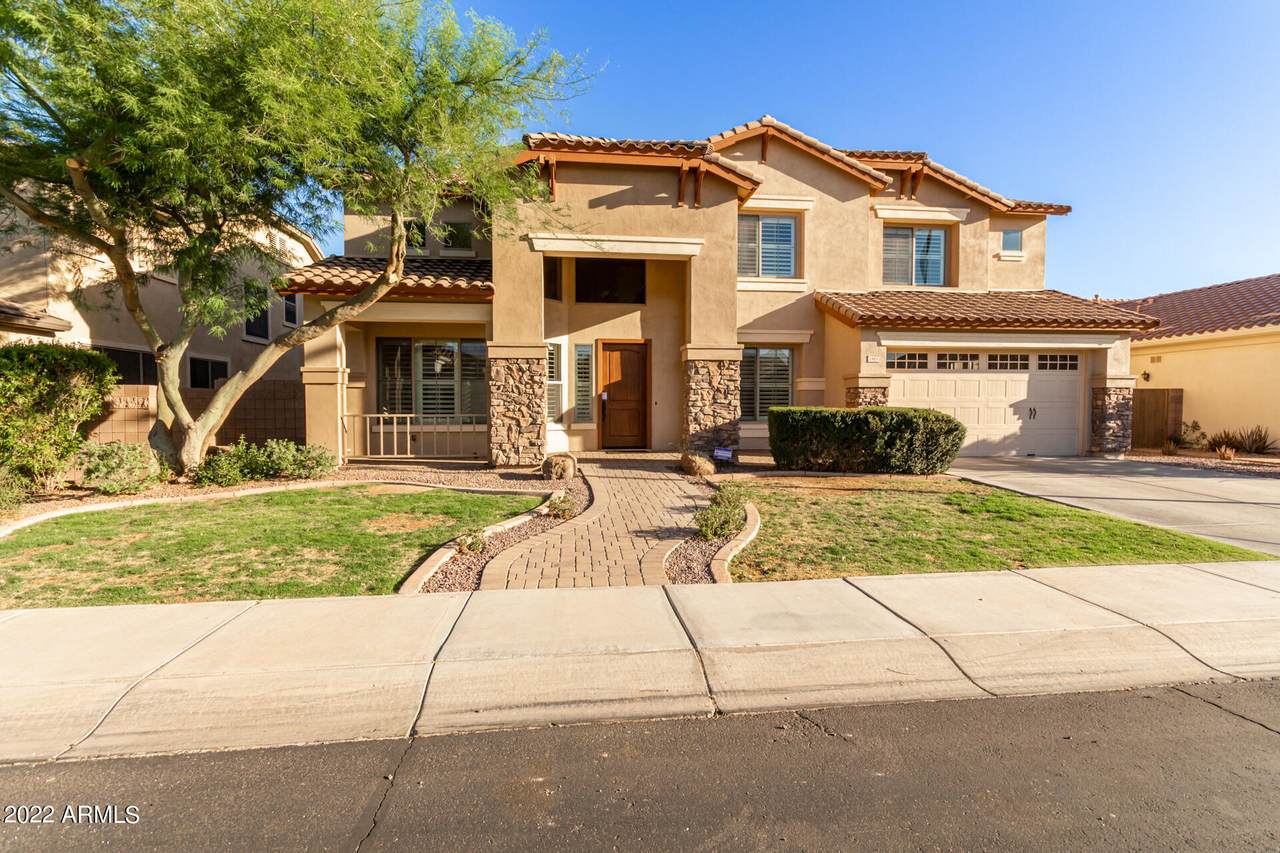 1463 Zion Way - Photo 1