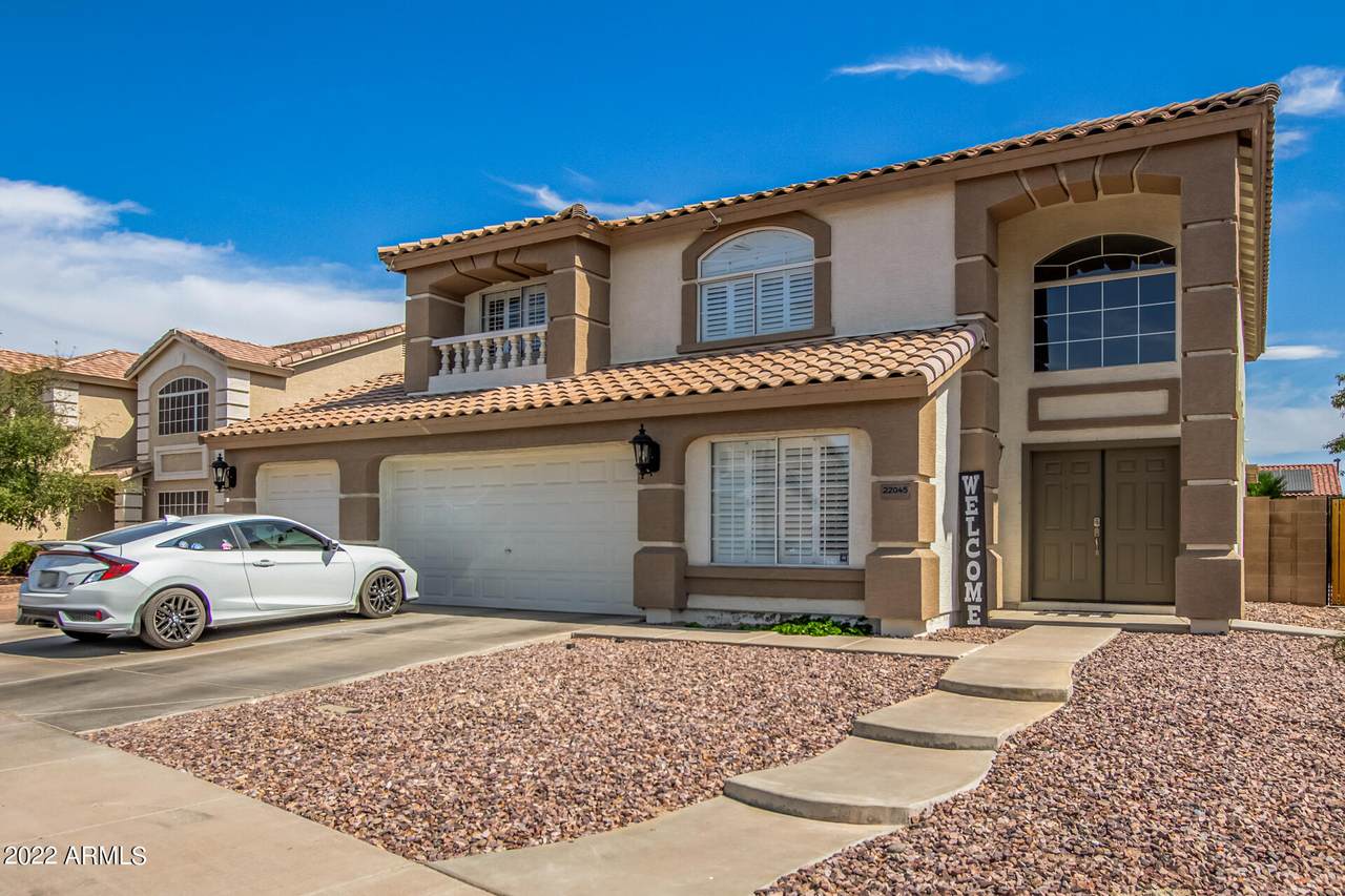 22045 Morning Glory Street - Photo 1