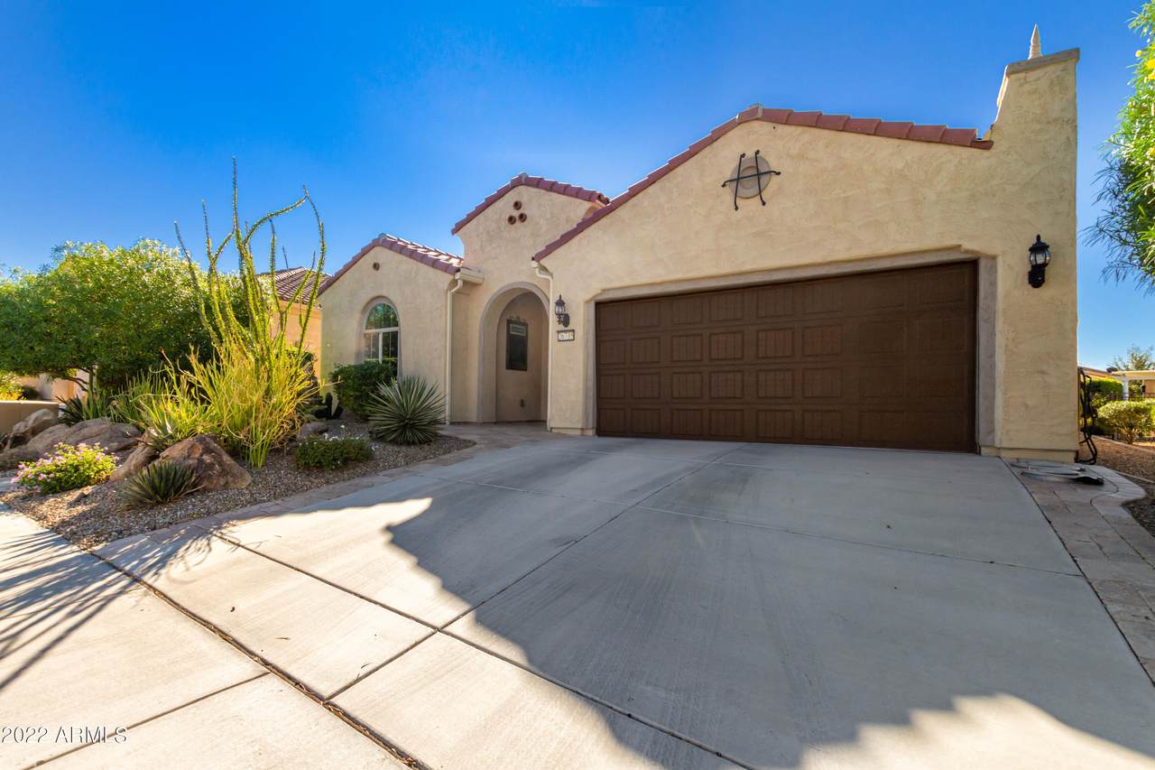 26735 Oraibi Drive - Photo 1