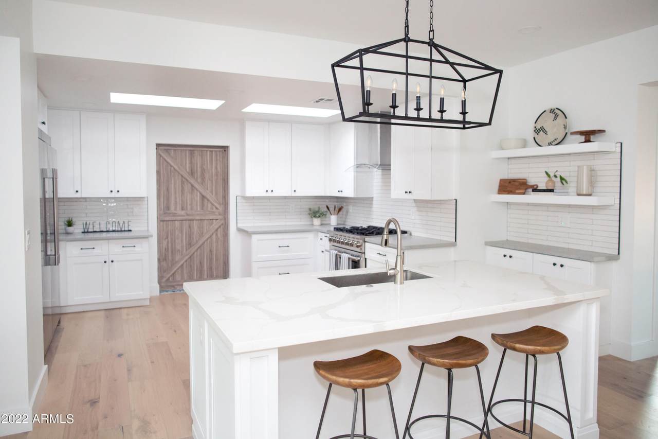 6831 Presidio Road - Photo 1