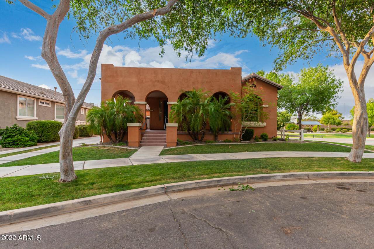 2886 Camellia Drive - Photo 1