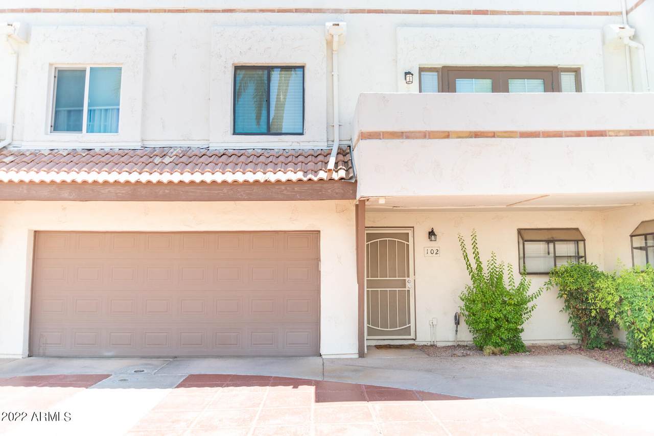 7024 6TH Street - Photo 1