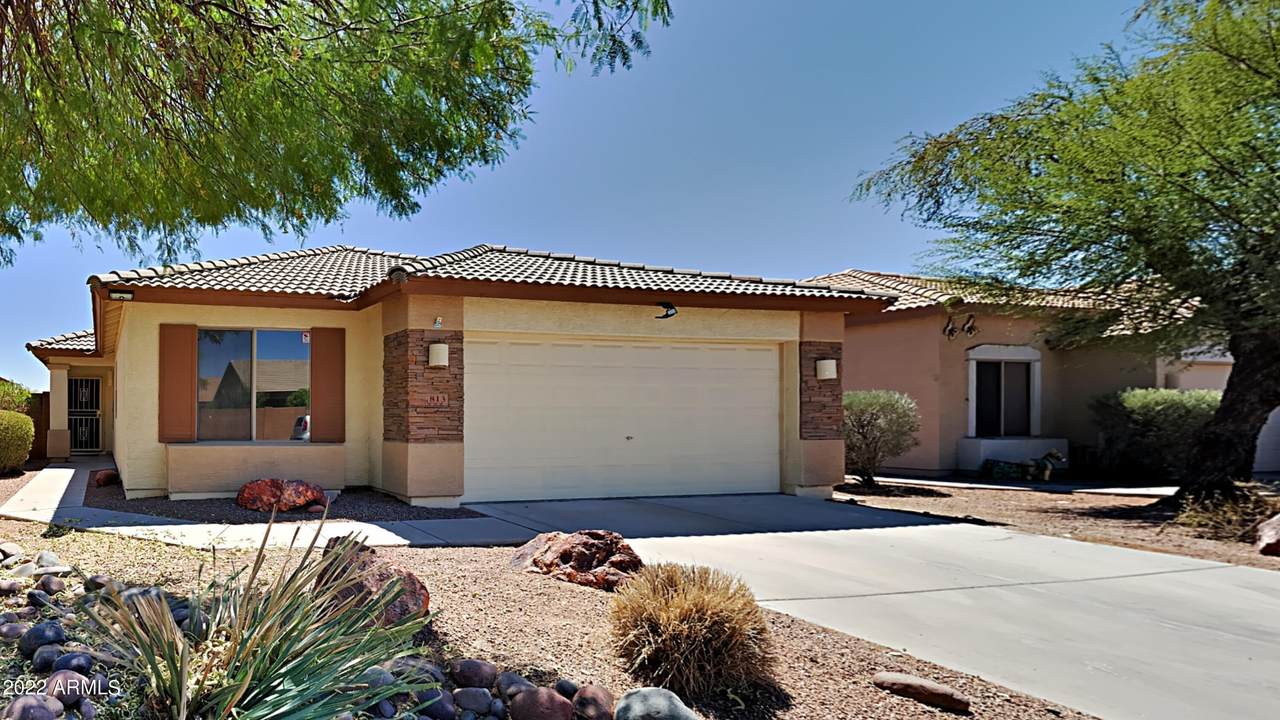 813 125TH Avenue - Photo 1